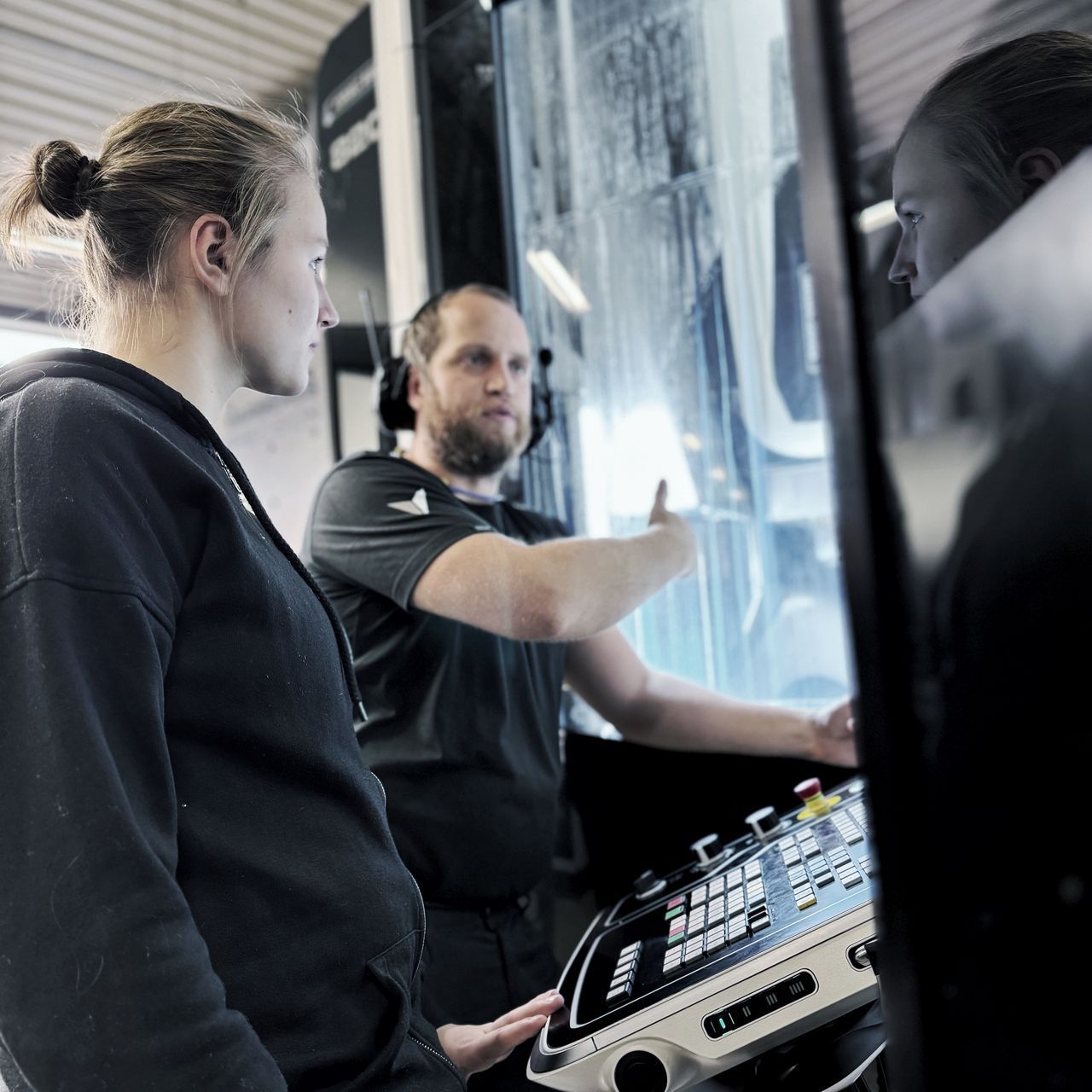CNC machining at Varbergs Precision